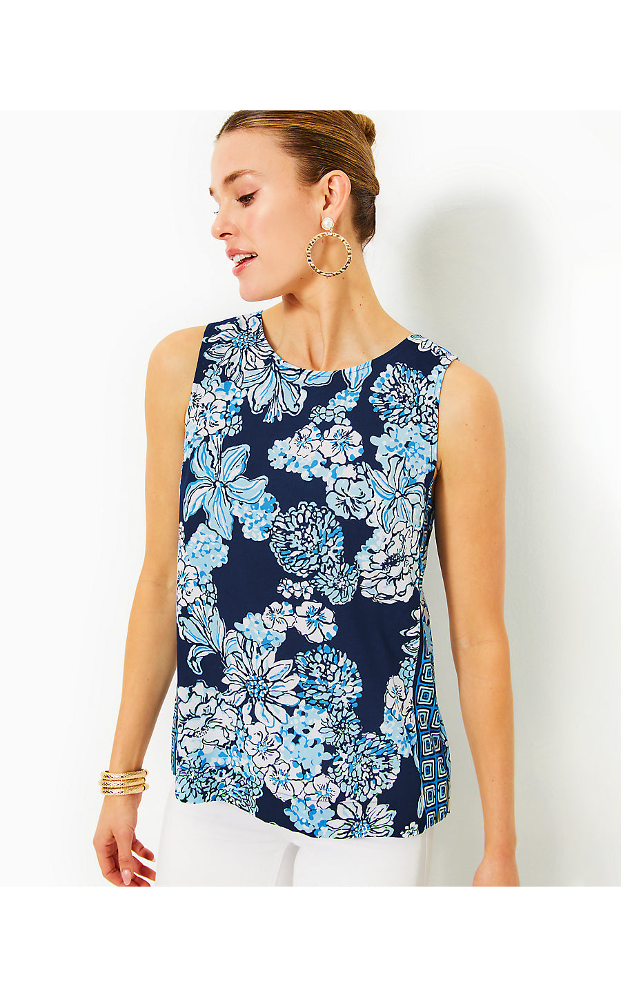 IONA SLEEVELESS TOP, LOW TIDE NAVY BOUQUET ALL DAY ENGINEERED WOVEN TOP