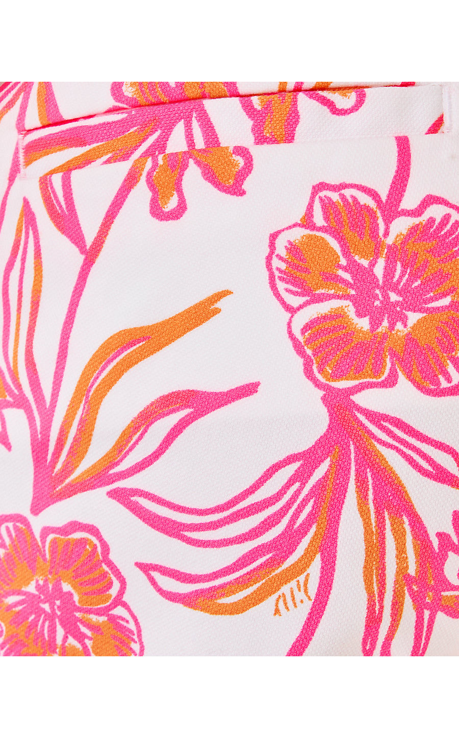 BUTTERCUP STRETCH SHORT, RESORT WHITE LOVELY LONG STEMS