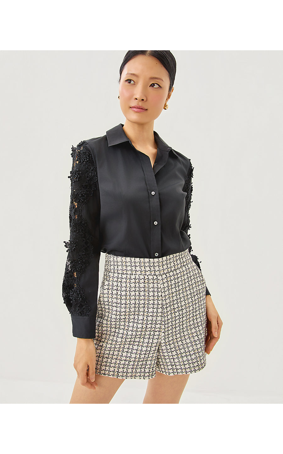 SARISSA BOUCLE SHORT, COCONUT LUREX HOUNDSTOOTH BOUCLE