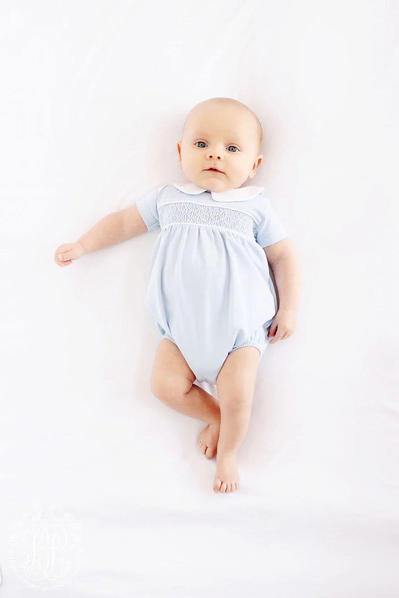 Short Sleeve Banbury Bubble - Buckhead Blue with Worth Avenue White Smocking