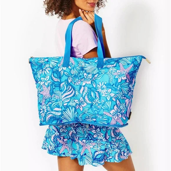 GETAWAY PACKABLE TOTE, AMALFI BLUE SOUND THE SIRENS