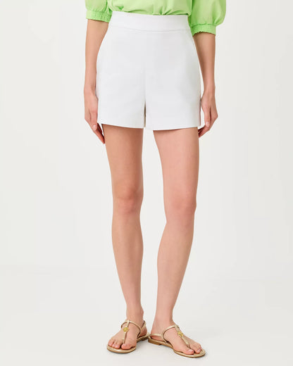 SARISSA STRETCH SHORT, RESORT WHITE