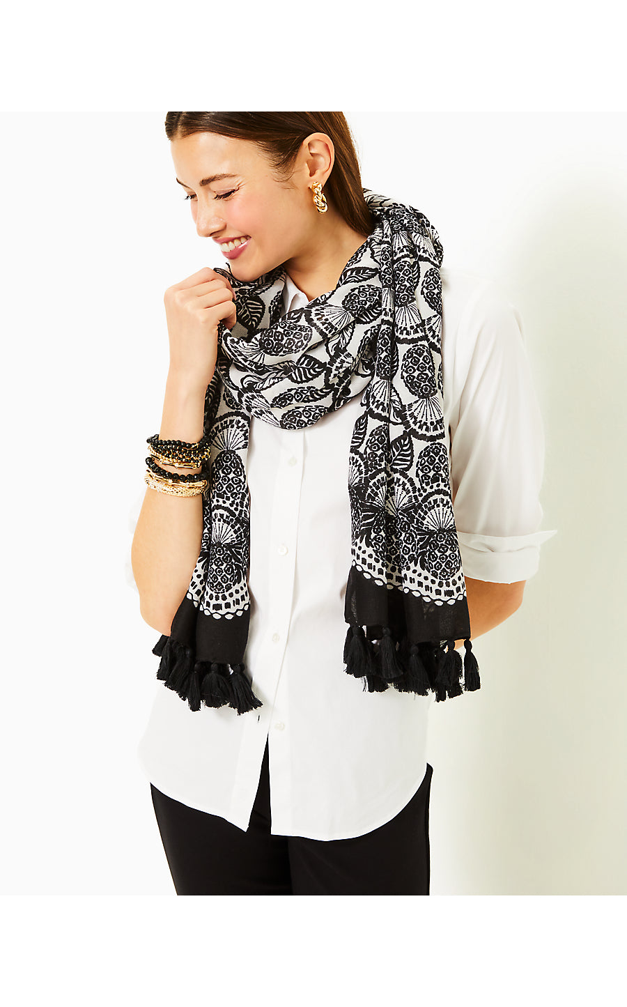 GWP RESORT SCARF, COCONUT PINEAPPLE PRINCESS ENGINEERED SCARF