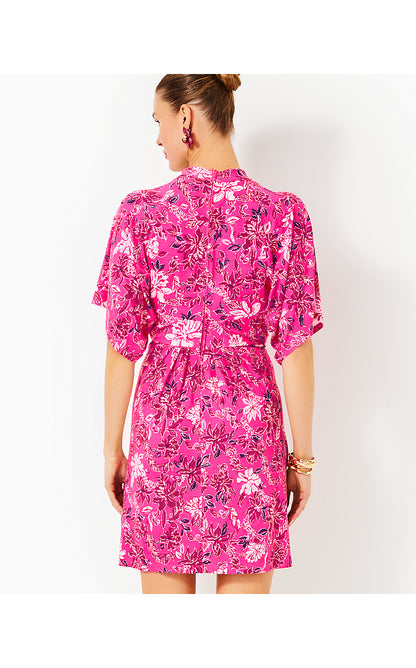 WISTERIA ELBOW SLEEVE V-NECK MAXI DRESS, PASSION FRUIT PINK GIRAFFIC PARK
