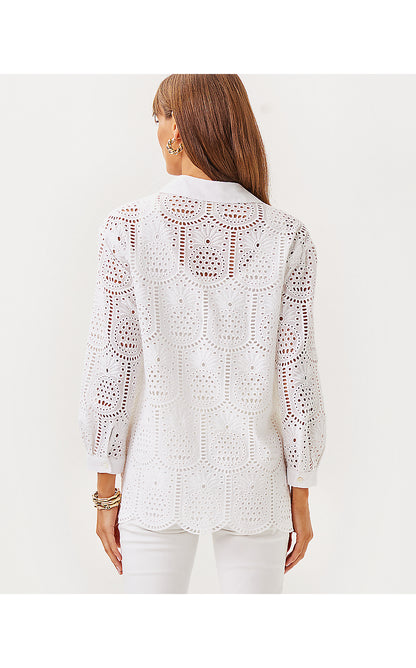 GRACEE TUNIC, RESORT WHITE PINEAPPLE TILE EYELET