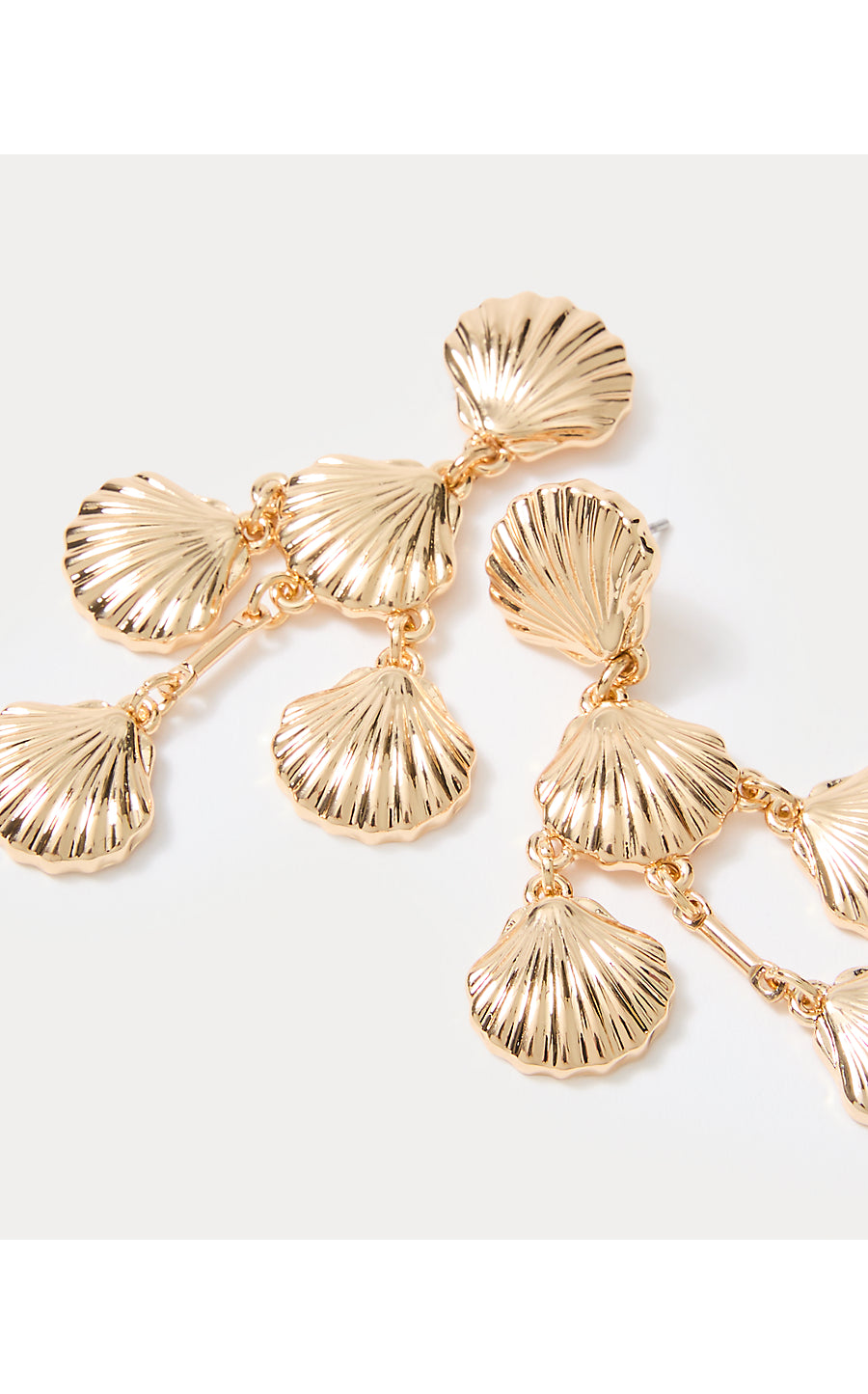 COOL AS SHELL CHANDELIER EARRINGS, GOLD METALLIC