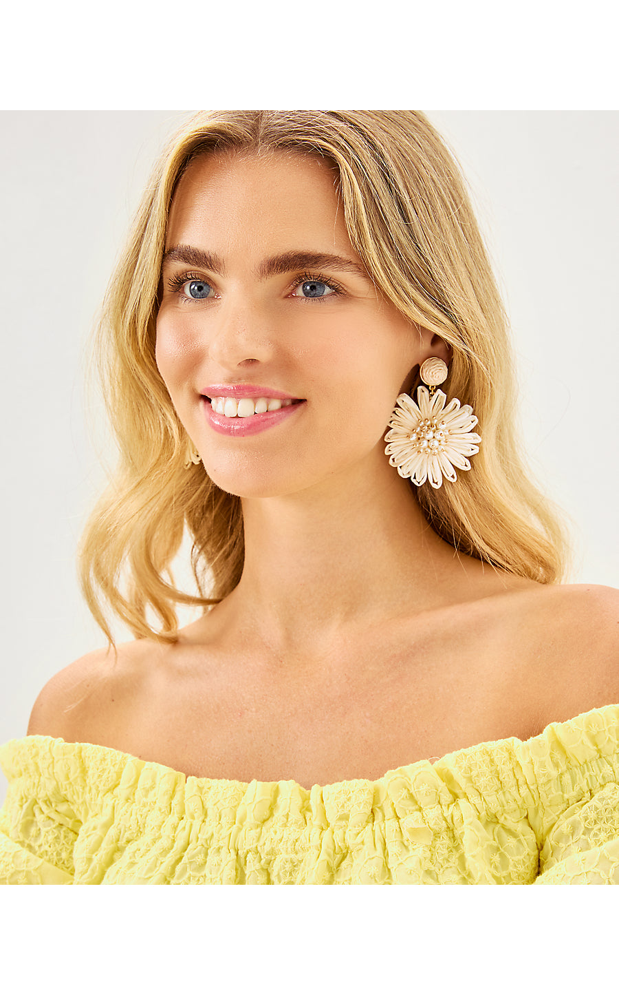 BURSTING BLOOMS EARRINGS, COCONUT