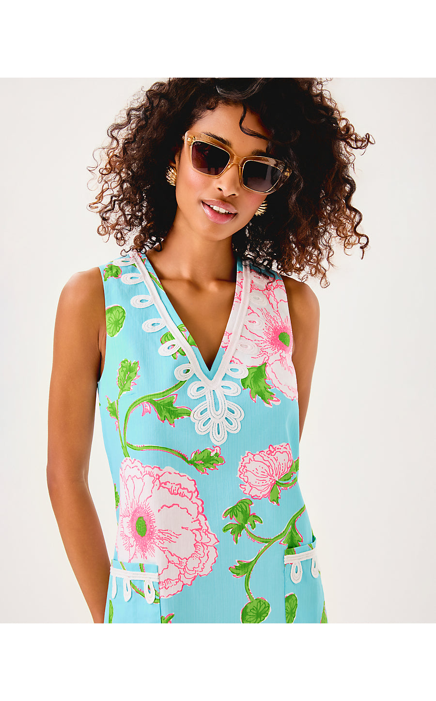 SIDONIE STRETCH SHIFT, FRESH WATER BLUE BURSTING BLOOMS ENGINEERED SHIFT