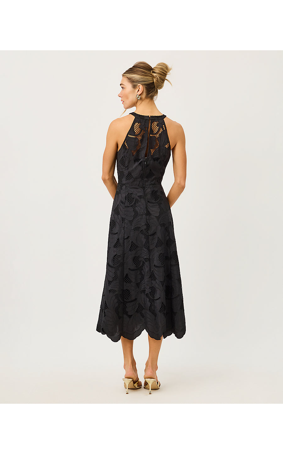 DENISE LACE MIDI DRESS, NOIR SWAY WITH ME SCALLOPED LACE