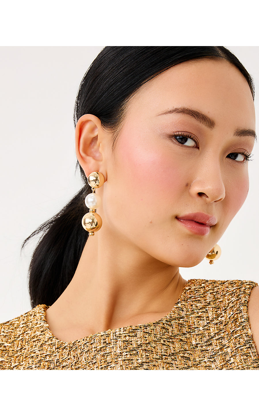 MOONLIGHT MAGIC EARRINGS, GOLD METALLIC