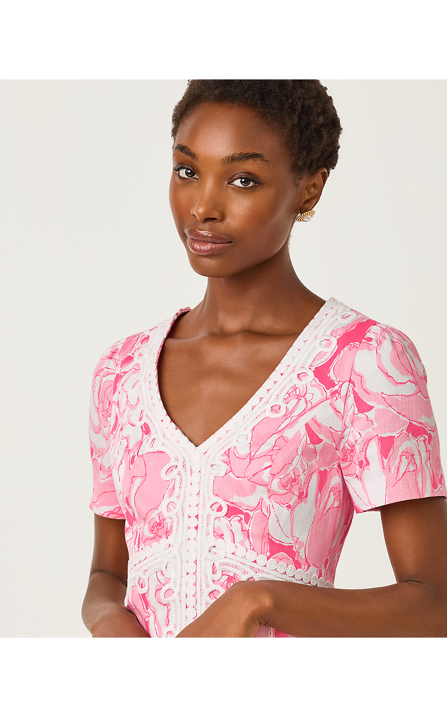 EVITA SHORT SLEEVE STRETCH DRESS, CONFETTI PINK ROSANNA