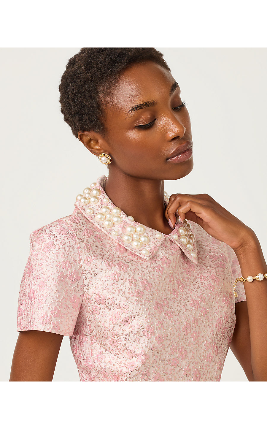 MYLAN SHORT SLEEVE SHIFT, CONCH SHELL PINK RITSY DITSY METALLIC BROCADE