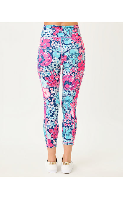 WEEKENDER HIGH RISE CROP, STARLIGHT NAVY IN ALL HER GLORY