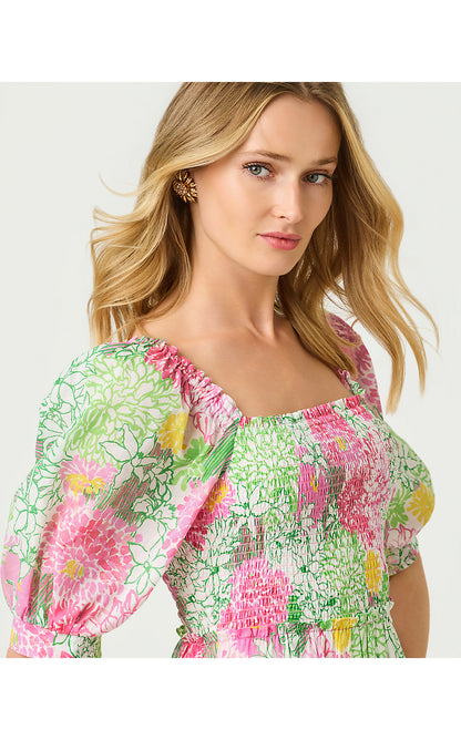 HADLY SHORT SLEEVE SMOCKED DRESS, RESORT WHITE MUM PATCH