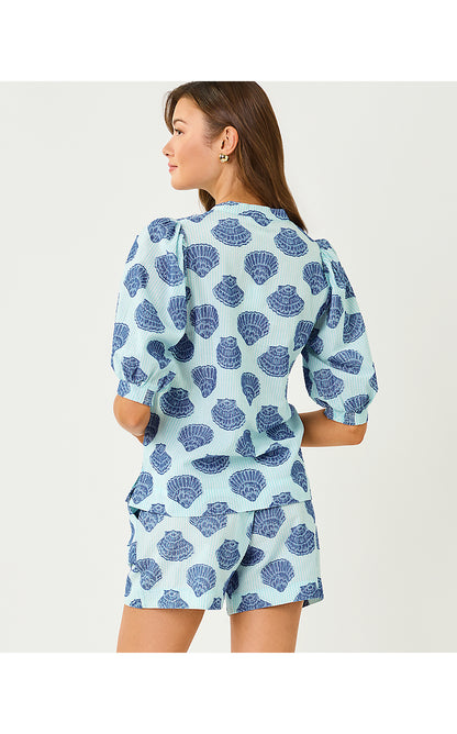 MIALEIGH ELBOW SLEEVE TOP, DAY DREAM BLUE SEASHELL JACQUARD YARN DYED STRIPE