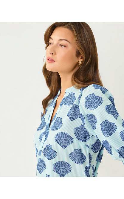 MIALEIGH ELBOW SLEEVE TOP, DAY DREAM BLUE SEASHELL JACQUARD YARN DYED STRIPE