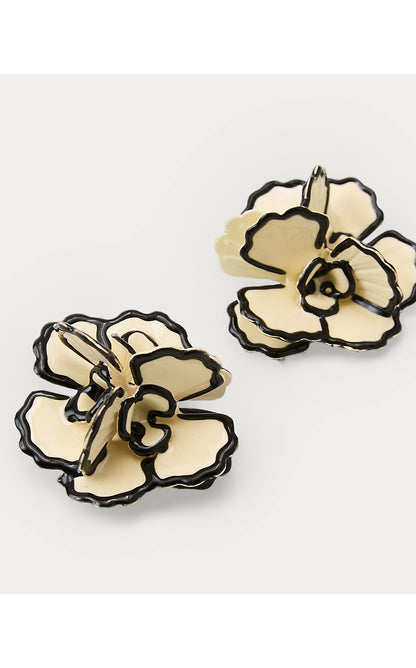 BLUSHING BLOOMS EARRINGS, COCONUT