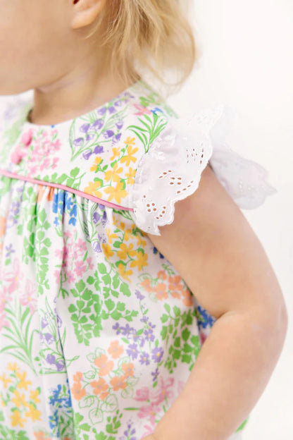 Angel Sleeve Blythe Bubble, 
Gaston St Garden/Worth Ave White
