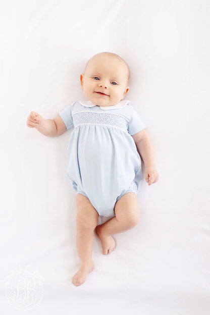Short Sleeve Banbury Bubble - Buckhead Blue with Worth Avenue White Smocking