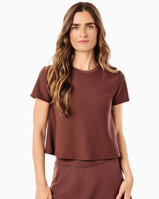 ACTIVE MESH EVERYOTHER DAY SHORT SLEEVE TOP - MILK CHOCOLATE