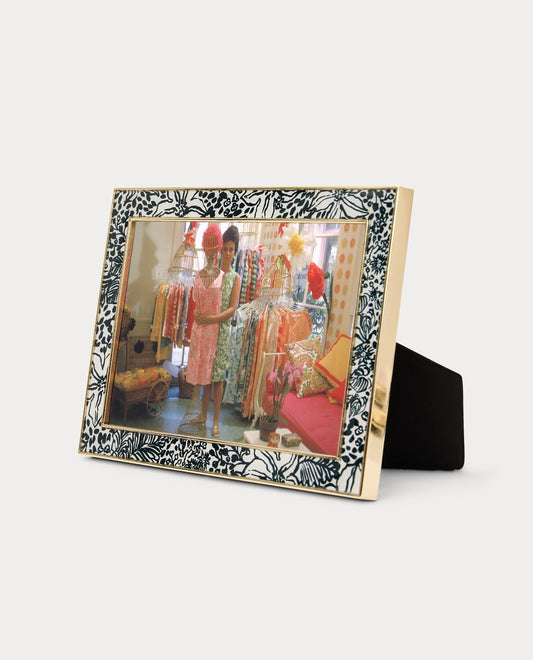 GWP PICTURE FRAME, ONYX LOTS TO SPOT ACCESSORIES SMALL