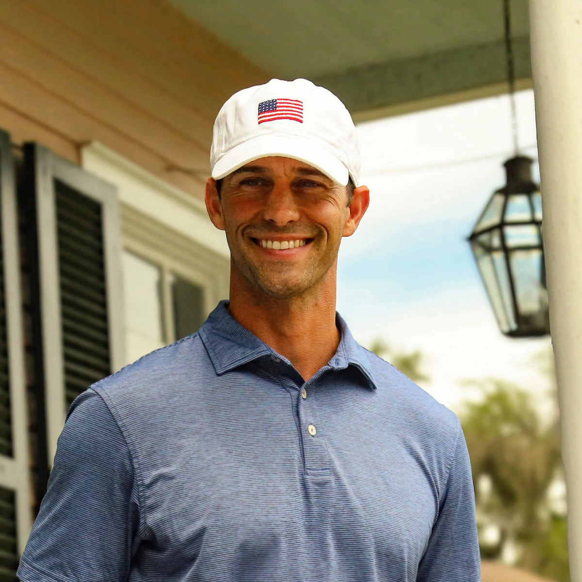 NEEDLEPOINT HAT, American Flag WHITE